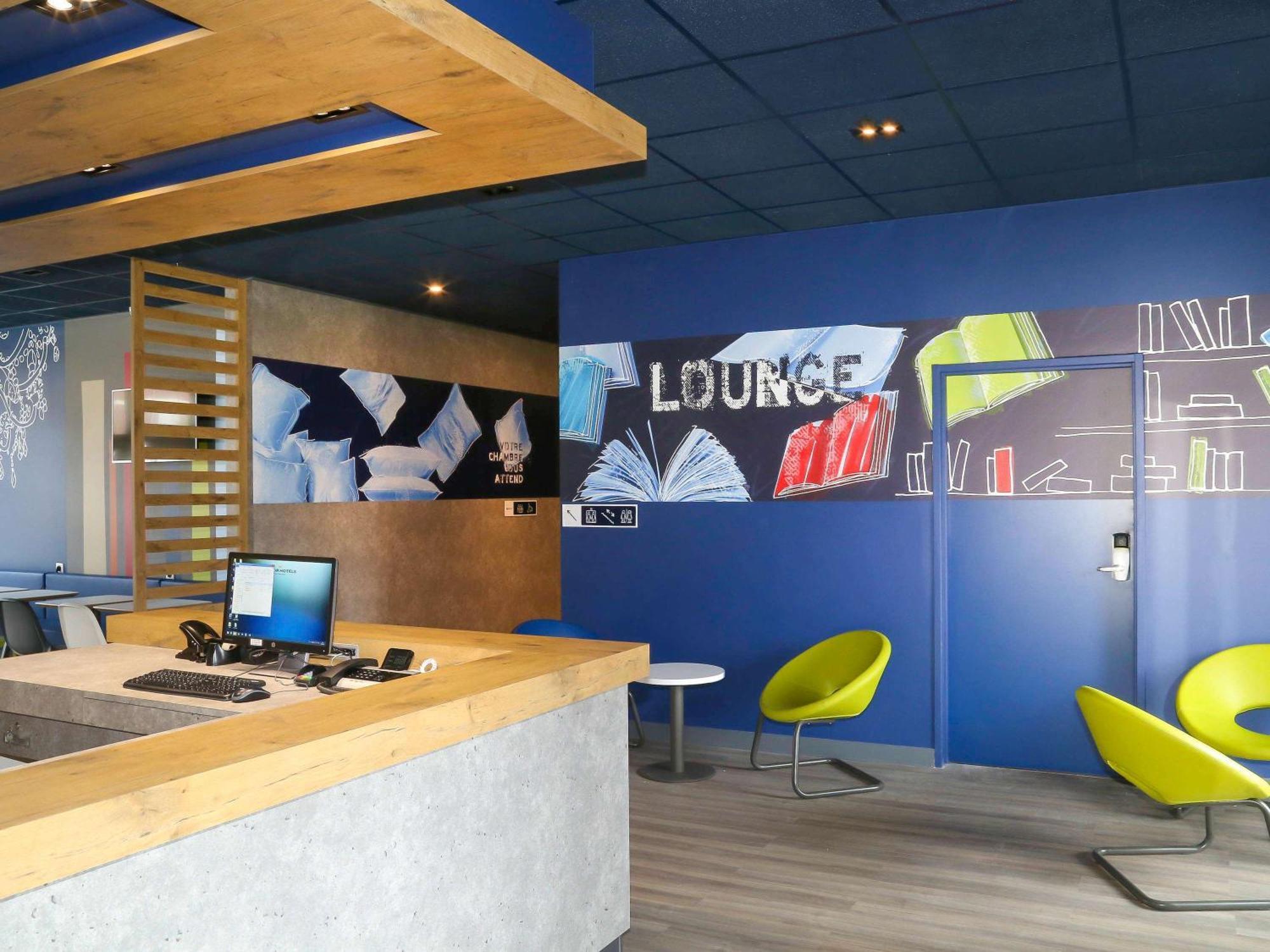Ibis Budget Amiens Centre Gare Экстерьер фото