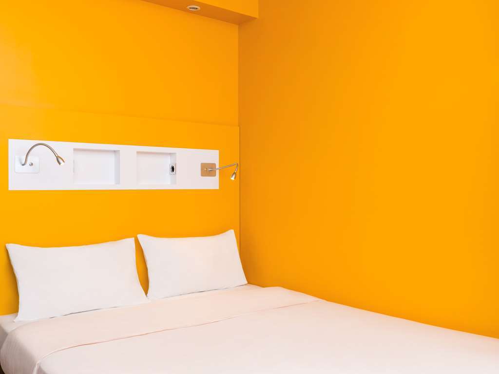 Ibis Budget Amiens Centre Gare Номер фото